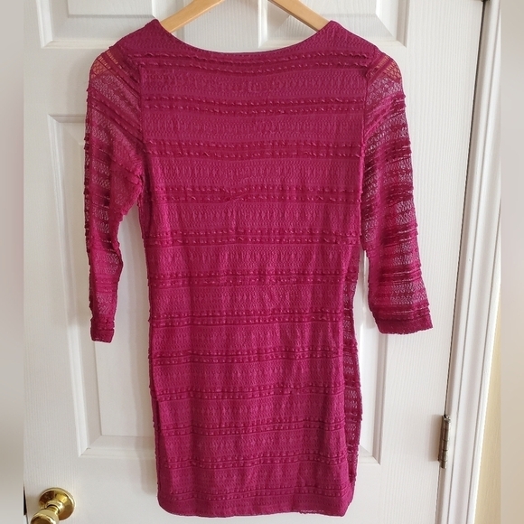 Forever 21 Red burgundy 3/4 Sleeve Round Neck Lace Bodycon Dress Size S - Picture 3 of 7